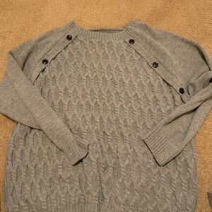 BloomChic Gray Knit Sweater